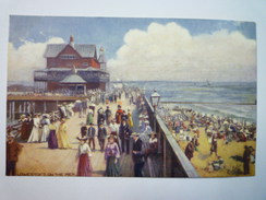 LOWESTOFT  (Suffolk)  :  On The  PIER  -  Oilette Couleur   1906   - Lowestoft