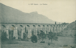 38 VIF / Viaduc Du Chemin De Fer / - Vif