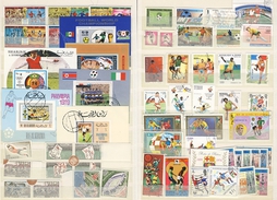 Football Petit Lot De 50 Timbres Oblitérés - Gebraucht