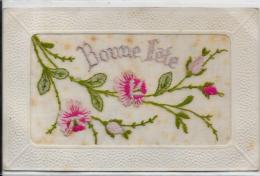 CPA Brodée Soie écrite Roses - Embroidered