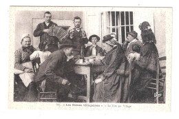 CPA 43 Haute Loire Les Scenes Villageoises - La Fete Au Village - Accordeoniste -accordeon -edition Le  Unused - Sonstige & Ohne Zuordnung