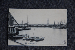 ZEEBRUGGE - Bassin De Refuge Pour Chaloupes De Pêche, Vue Sur Le Sud Ouest. - Zeebrugge