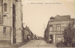 80 - Bray-sur-Somme (Somme) - Entrée De La Rue Gambetta - Bray Sur Somme
