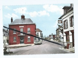 CPM  - Oisement (Somme ) - Place André Dumont  (Bus , Autocar Ancien ) - Oisemont