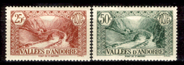 Andorra-010 - Valori Emessi Negli Anni 1932-33 E 1937-43 (+) Hinged - Privi Di Difetti Occulti. - Nuovi