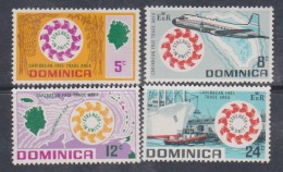 Dominique  N° 249 / 52 X : Anniversaire De L´ass. De LIbre-Echange Dans Les Caraïbes :  Les 4 Vals Trace De Ch. Sinon TB - Dominique (...-1978)