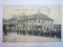 ESTREES-SAINT-DENIS  (Oise)  :  L'Hôtel De Ville Un Jour De  TIRAGE Au SORT  1919   - Estrees Saint Denis