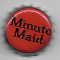 BELGIQUE / CAPSULE SODA / MINUTE MAID / FOND ORANGE - LETTRES NOIRES - Limonade