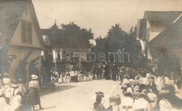 T2 1916 Domzale, Domschale; K.u.K. Red Cross Soldiers At The Church, Blessing + K.u.K. Etappentrain-Werkstätte... - Sin Clasificación