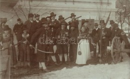 T2 Vipiteno, Sterzing Area (Tirol); Mulatozó Társaság Vadászokkal / Group Photo With... - Zonder Classificatie