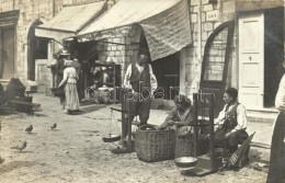 ** T1 Abbazia, árusok A Piacon Mérlegekkel / Merchants At The Market With Scales. Erich Bährendt... - Sin Clasificación