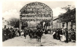 ** T1 1938 Párkány, Stúrovó; Bevonulás, Díszkapu / Entry Of The Hungarian... - Sin Clasificación