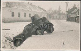 1940 Beregszász, Páncélautó Az út Szélén, Fotó,... - Other & Unclassified