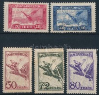 * 1927 RepülÅ‘ 5 Klf érték Papírránccal / 5 Airmail Values With Paper Crease - Other & Unclassified