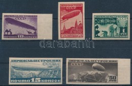 ** 1931 4 Klf Zeppelin Vágott Bélyeg Mi 397-401 CX-Y (Mi EUR 400,-) - Andere & Zonder Classificatie