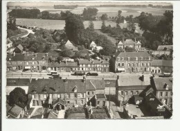 76 . OURVILLE EN CAUX . PLACE DE LA MAIRIE . VUE AERIENNNE  ROULOTTES SUR LA PLACE - Ourville En Caux