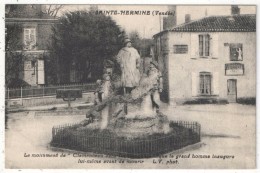 85 - SAINTE-HERMINE - Le Monument De Clémenceau Dans Les Tranchées - Sainte Hermine