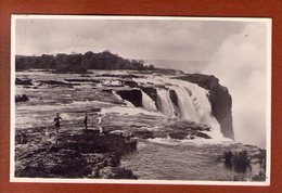 1 Cpa VICTORIA FALLS THE RAPIDS ABOVE THE MAIN FALLS AS SEEN FROM CATARACT ISLAND - Mozambique