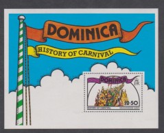 Dominique BF N° 47 X Histoire Du Carnaval,  Le Bloc Trace De Charnière Sinon TB - Dominique (...-1978)