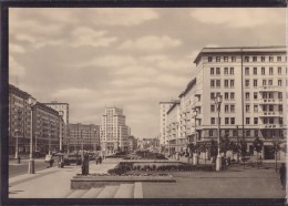 Berlin Friedrichshain - S/w Stalinallee   Blick Nach Westen 2 - Friedrichshain