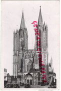 50 - COUTANCES - LA CATHEDRALE  - AUTOMOBILE  CARTE PHOTO 1953 - Coutances