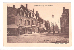 CPA 80 - Albert, Rue Gambetta - Albert