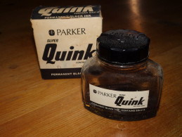 Flacon D'encre Noire, Permanent Black Ink, PARKER Super Quink, Contains Solv-x, Flacon Vide, Etat D'usage - Tintenfässer