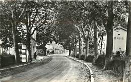 LA COTE SAINT ANDRE ENTREE DE LA VILLE PAR L'AVENUE BERLIOZ - La Côte-Saint-André