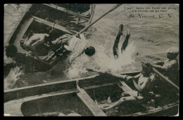 SÃO VICENTE  -  " Isay! Spose You Throw One Penny N'a Whater Me Go Tetch" ( Ed. Bon Marché) Carte Postale - Cape Verde