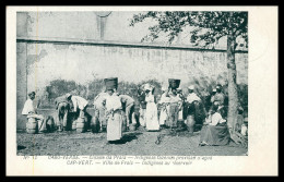 Delcampe - SANTIAGO - PRAIA -Indigenas Fazendo Provisão D'água ( Ed. Nº 12)  Carte Postale - Cap Verde