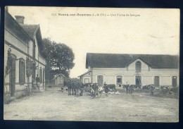 Cpa Du 41  Neung Sur Beuvron  -- Une Ferme De Sologne  JIP51 - Neung Sur Beuvron