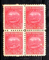 Z1079 - NUOVA ZELANDA 1900 , Gibbons 1 Penny N 274 Quartina Nuova * . Poco Fresca - Neufs