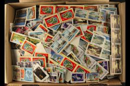1960's TO 1980's OFFICE CLIPPINGS HOARD A Fine Used Assembly With A Good Range Of Pictorial Issues On Neat Pieces,... - Ghana (1957-...)