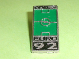 Pin's / Automobile  : Opel , Euro 92      TB2f - Opel