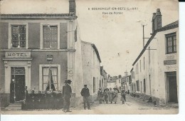 44 - BOURGNEUF  EN  RETZ - Vue Animée De La Rue De PORNIC - Bourgneuf-en-Retz