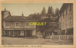 38 St Geoire En Valdaine, Vue Sur Cabarot, Animation à La Terrasse Du Café-Restaurant - Saint-Geoire-en-Valdaine