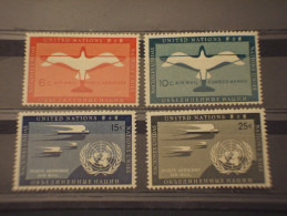 O.N.U. - P.A. 1951/7 UCCELLI IN VOLO  4 VALORI - NUOVI(++) - Poste Aérienne
