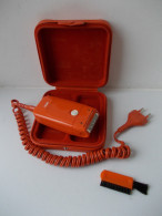 - Magnifique Rasoir électrique BRAUN - Vintage - Orange - Année 70 - - Accessoires