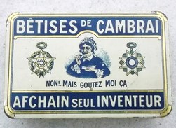 ANCIENNE BOITE BETISES DE CAMBRAI ( NORD ) AFCHAIN SEUL INVENTEUR - Koffer