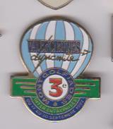 Pin's  MONTGOLFIERE VALENCIENNS 92 - Luchtballons