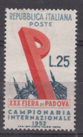 Italy Republic 1952 Sassone#693 Mi#865 Mint Hinged - 1946-60: Nieuw/plakker