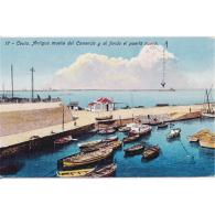 CUTTPA4772-LFTD8815.TARJETA POSTAL DE ESPAÑA.Edificios,barcas De Peca En Antiguo Muelle Y NUEVO  En EL PUERTO DE CEUTA - Ceuta