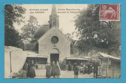 CPA 8 - Commerce Marchand Cartes Postales Devant La Chapelle NOTRE-DAME-DES-ANGES 93 - Otros & Sin Clasificación