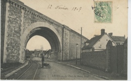 LEVES - Le Pont Du Bourg Neuf - Lèves