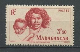 MADAGASCAR 1946 N° 311 ** Neuf = MNH  Superbe Cote 1.50 € Types Betsimisarake - Ongebruikt