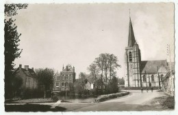 Ailly Le Haut Clocher  (80.Somme)  L'Eglise Et La Mairie - Ailly Le Haut Clocher