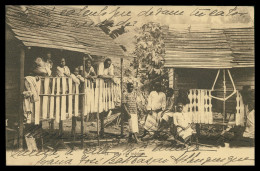 SÃO TOMÉ E PRÍNCIPE - Uma Vila Indigena  (  Nº 34)carte Postale - São Tomé Und Príncipe