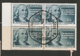 BENJAMIN FRANKLIN - 1956 BLOCK OF 4  # 571  Con VARIEDAD Tinta Blanca Desplazada - USADO - Neufs