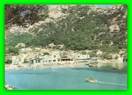 MARSEILLE BOUCHES DU RHONE LA CALANQUE DE SORMIOU MAISON ET CABANON LA PLAGE BORD DE MER PRES DE CASSIS EDITEUR MARC - Südbezirke, Mazargues, Bonneveine, Pointe Rouge, Calanque-Felsen