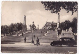 MARSEILLE. - L´Escalier Monumental.  Beau Plan De Voiture Stationnée. CPM Rare - Estación, Belle De Mai, Plombières